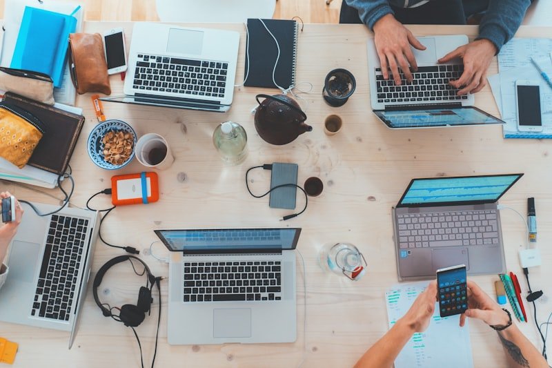 Offshore Software Outsourcing to Bangladesh: The Ultimate Guide for Western CFOs
